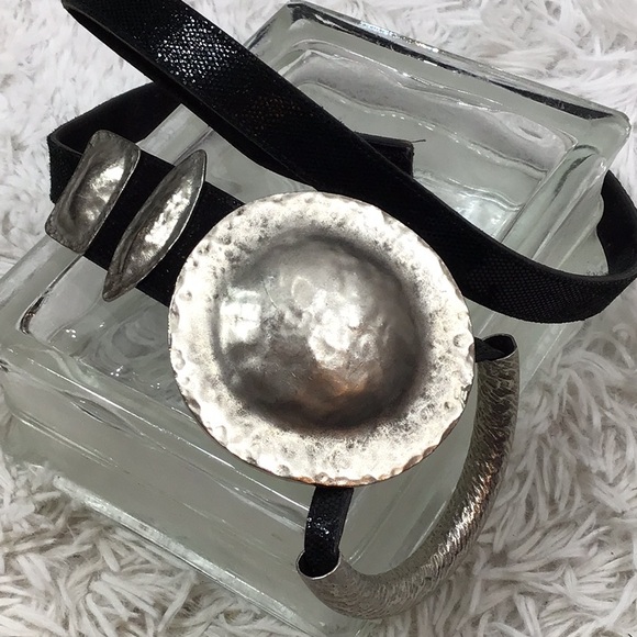 Vintage Anthony Alexander hammered silver and black suede sling belt - Picture 4 of 9